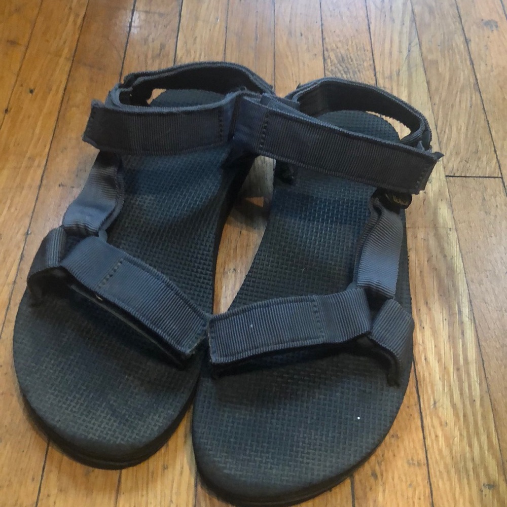 Blue tevas